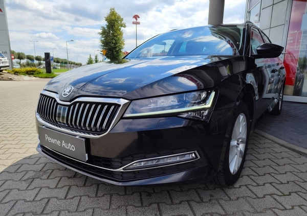 Skoda Superb cena 107900 przebieg: 173491, rok produkcji 2020 z Stary Sącz małe 379